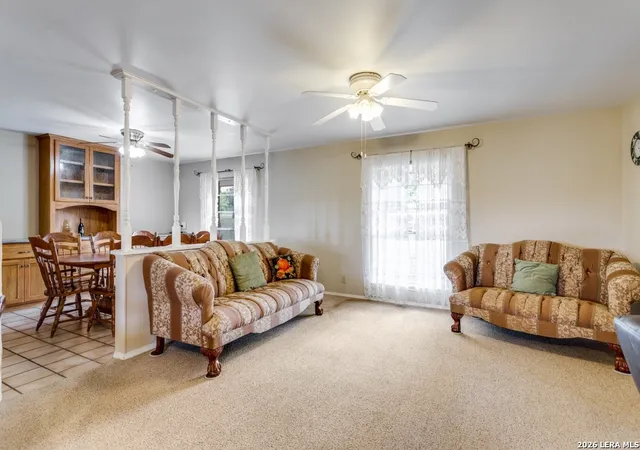 Photo 3 of Single family home for sale at 212 Kendall Oaks Dr, Boerne, TX 78006 | MLS# 1960298 | Listing updated on 2026-07-06