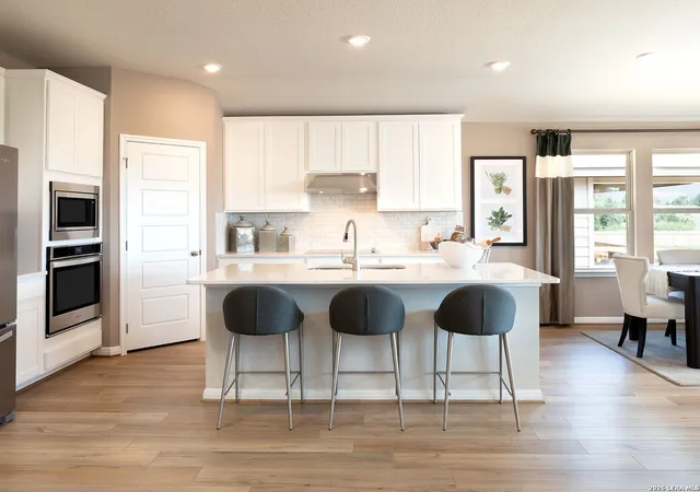 Photo 2 of Sale Pending at 10520 Tiger Shark Ave, Boerne, TX 78006 | MLS# 1960324 | Listing updated on 2026-05-05