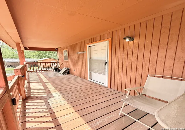 5th image of 738 Lakeshore Dr S, Bandera, TX 78003 | MLS# 1960439