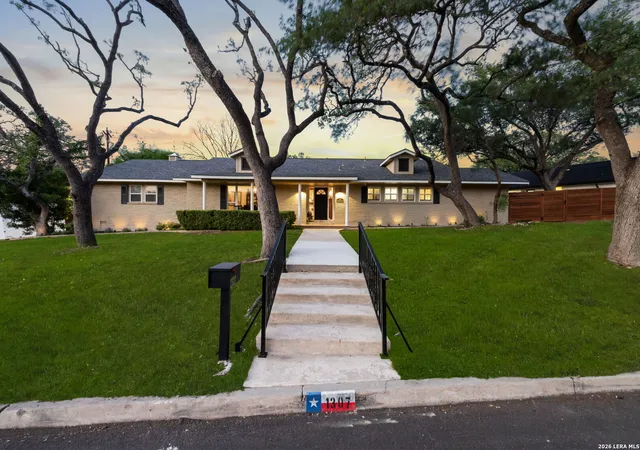 Homes for sale in San Antonio, TX | 1307 Mount Vieja Dr, San Antonio, TX 78213 | MLS# 1960485