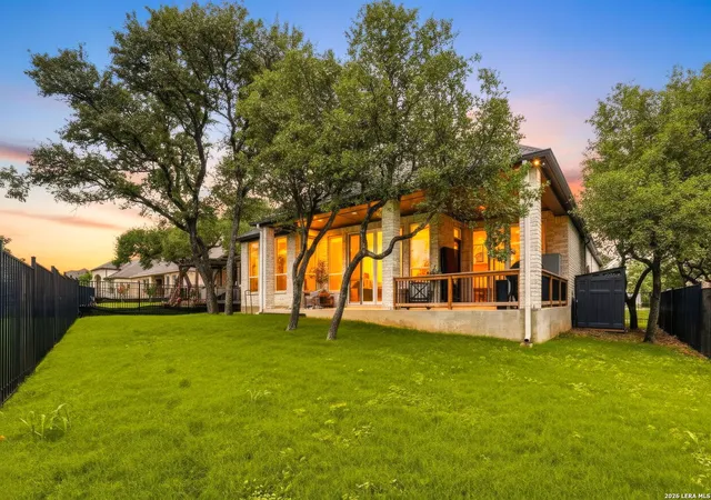 Photo 2 of Single family home for sale at 135 Wildrose Hill, Boerne, TX 78006 | MLS# 1960530 | Listing updated on 2026-04-23
