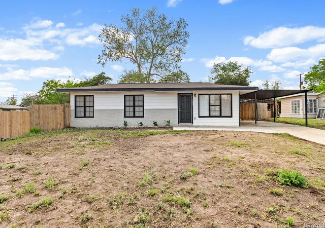Photo 1 of Sale Pending at 127 Zerrcliff Ln, San Antonio, TX 78220 | MLS# 1960610 | Listing updated on 2026-05-08