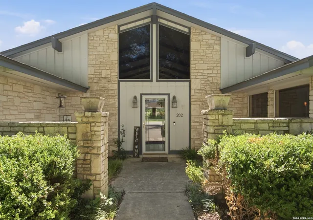 Homes for sale in Boerne, TX | 202 Azalea Trl, Boerne, TX 78006 | MLS# 1960620