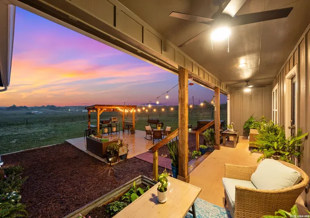 Photo 2 of Sale Pending at 2520 County Rd 319, La Vernia, TX 78121 | MLS# 1960660 | Listing updated on 2026-05-08