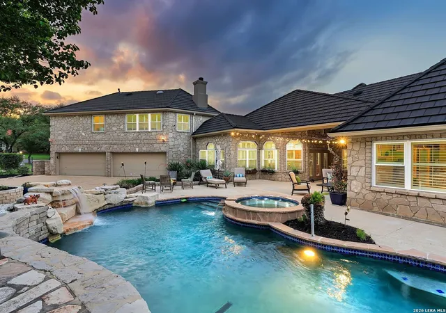 Photo 3 of Sale Pending at 5 Westminster Ct, San Antonio, TX 78257 | MLS# 1960681 | Listing updated on 2026-05-05