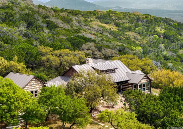 3rd image of 2717 B And R Rd, Utopia, TX 78884 | MLS# 1960683