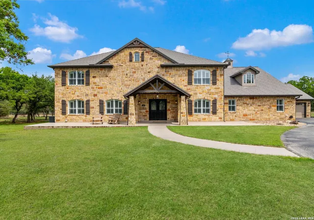 Photo 2 of Mansion for sale at 103 S Cibolo Hollow, Fair Oaks Ranch, TX 78015 | MLS# 1960698 | Listing updated on 2026-07-22