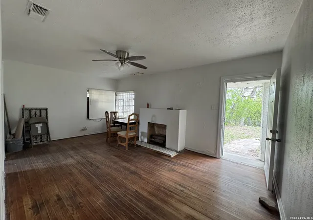 1st image of 560 W Lynwood, San Antonio, TX 78212 | MLS# 1960717