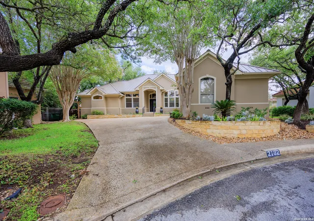 Photo 1 of Sale Pending at 2102 Elm Vista, San Antonio, TX 78230 | MLS# 1960775 | Listing updated on 2026-05-11