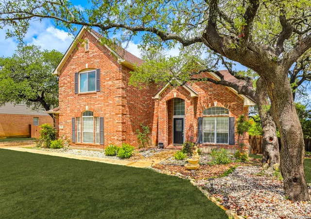 Photo 4 of Sale Pending at 22422 Sierra Blanca, San Antonio, TX 78259 | MLS# 1960776 | Listing updated on 2026-04-30