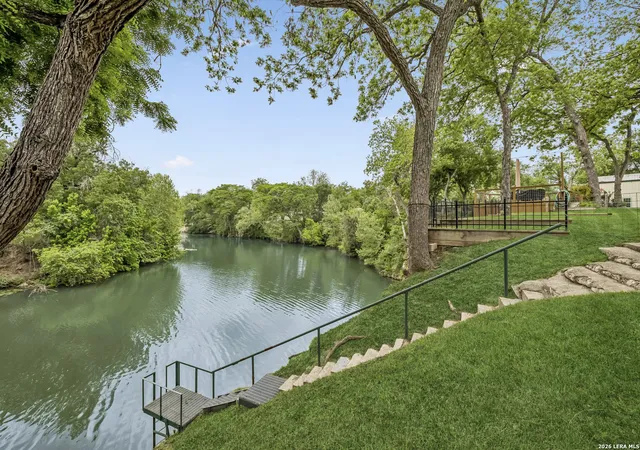 1st image of 900 Boenig St, Seguin, TX 78155 | MLS# 1960795