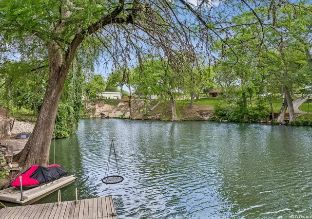 28th image of 900 Boenig St, Seguin, TX 78155 | MLS# 1960795