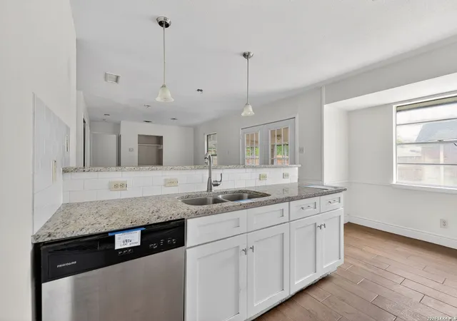 Photo 4 of Sale Pending at 7410 Brk Valley Dr, San Antonio, TX 78242 | MLS# 1960806 | Listing updated on 2026-05-05