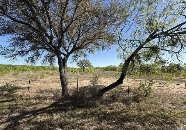 1st image of 000 Cr 426, Jourdanton, TX 78026 | MLS# 1960807