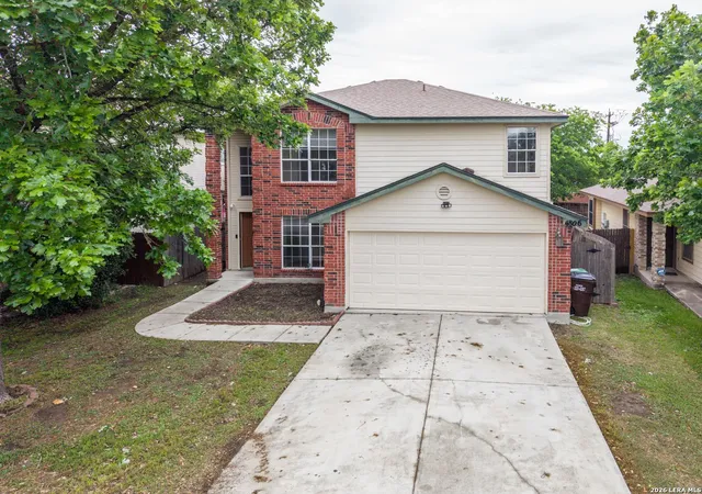 Photo 2 of Single family home for sale at 4806 Crestwood Hill Dr, San Antonio, TX 78244 | MLS# 1960822 | Listing updated on 2026-09-11