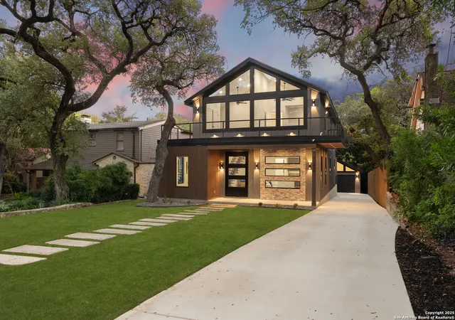 1st image of 434 College Blvd, Alamo Heights, TX 78209 | MLS# 1960959