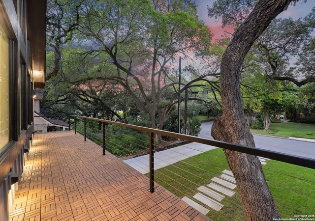 2nd image of 434 College Blvd, Alamo Heights, TX 78209 | MLS# 1960959
