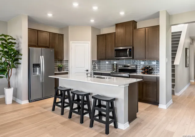 Photo 3 of Sale Pending at 835 Tranchet Trl, San Antonio, TX 78221 | MLS# 1960972 | Listing updated on 2026-05-08