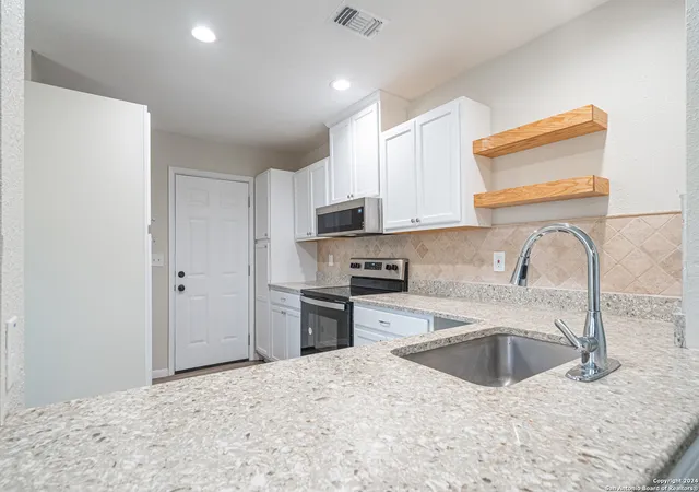 Homes for sale in San Antonio, TX | 8310 Running Horse, San Antonio, TX 78242 | MLS# 1960986