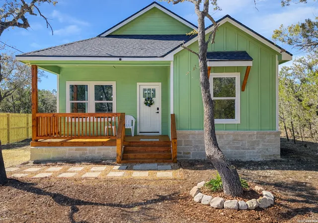 1st image of 656 Skyline Dr, Bandera, TX 78003 | MLS# 1961017