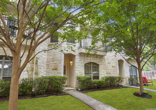 Photo 3 of Single family home for sale at 424 Herff St #424, Boerne, TX 78006 | MLS# 1961018 | Listing updated on 2026-06-12