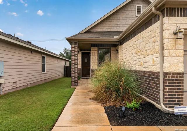Photo 3 of Single family home for sale at 4615 Trevor Way, San Antonio, TX 78217 | MLS# 1961026 | Listing updated on 2026-08-10