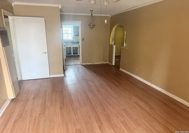 Photo 2 of Single family home for sale at 470 E Amber St, San Antonio, TX 78221 | MLS# 1961030 | Listing updated on 2026-05-05