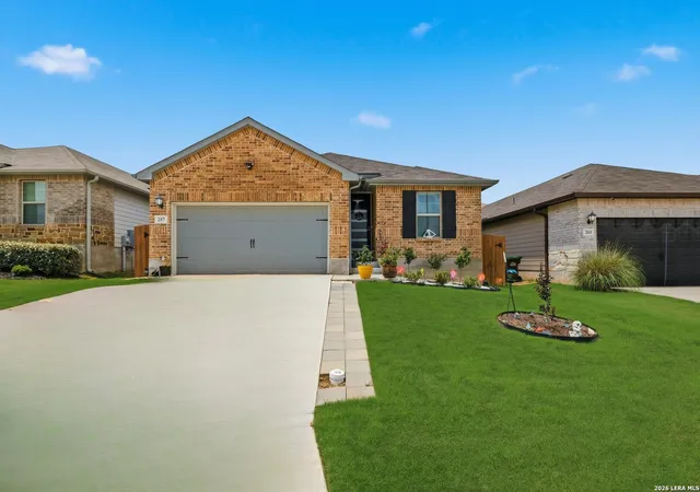 Photo 3 of Single family home for sale at 257 Shelton Pass, Cibolo, TX 78108 | MLS# 1961089 | Listing updated on 2026-05-31