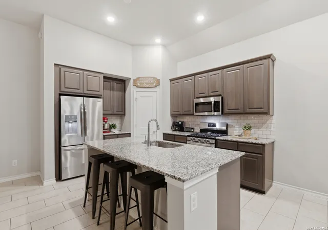Photo 3 of Single family home for sale at 10131 Harr Knl, San Antonio, TX 78224 | MLS# 1961093 | Listing updated on 2026-08-17