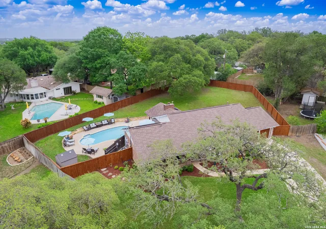 Photo 4 of Sale Pending at 1252 Abbotsbury, Universal City, TX 78148 | MLS# 1961151 | Listing updated on 2026-05-04