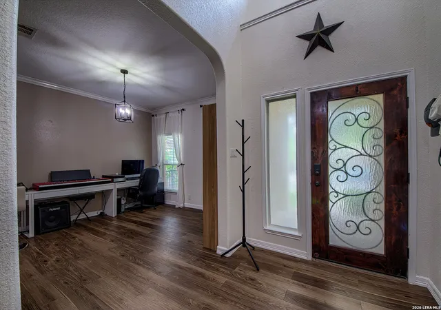 2nd image of 582 American Flag, Schertz, TX 78108 | MLS# 1961202