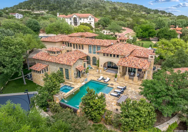 1st image of 18 Crescent, San Antonio, TX 78257 | MLS# 1961216