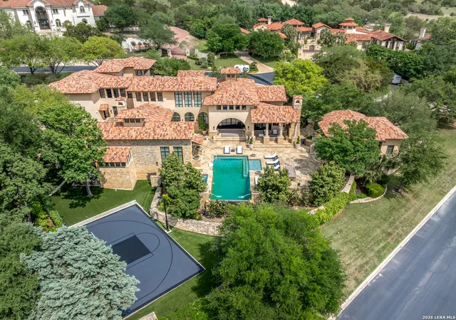 4th image of 18 Crescent, San Antonio, TX 78257 | MLS# 1961216