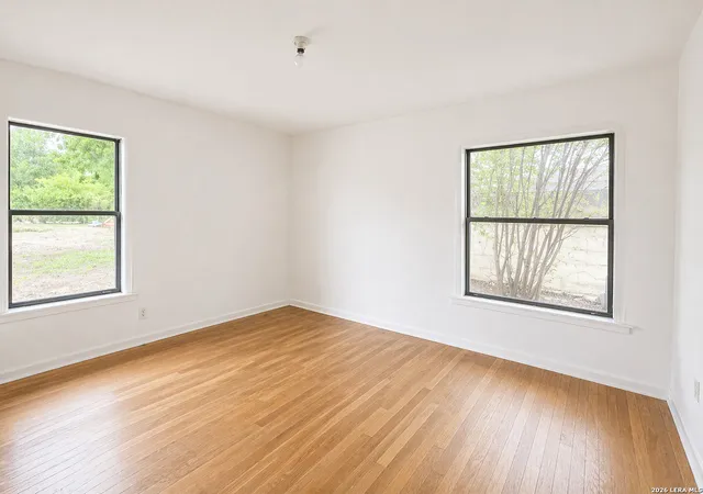 5th image of 359 Barbara Dr, San Antonio, TX 78216 | MLS# 1961226