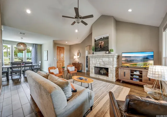 5th image of 1375 Parton Rd, Canyon Lake, TX 78133 | MLS# 1961228