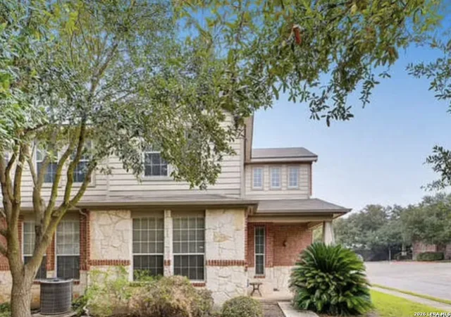 Photo 3 of Single family home for sale at 2502 Grayson Cir #2502, San Antonio, TX 78232 | MLS# 1961285 | Listing updated on 2026-05-31