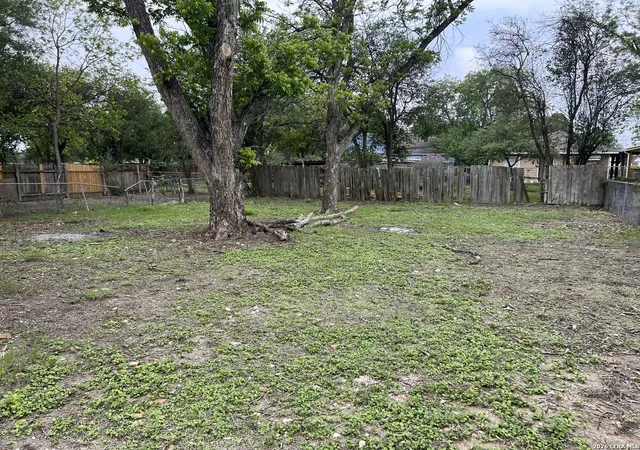Homes for sale in San Antonio, TX | 1011 Center St, San Antonio, TX 78202 | MLS# 1961329