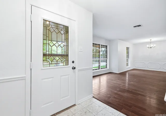 Photo 3 of Sale Pending at 92 Bluet Ln, San Antonio, TX 78213 | MLS# 1961378 | Listing updated on 2026-05-06