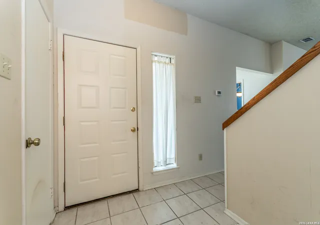 Photo 3 of Condo for sale at 829 W Bitters Rd #401, San Antonio, TX 78216 | MLS# 1961416 | Listing updated on 2026-06-12