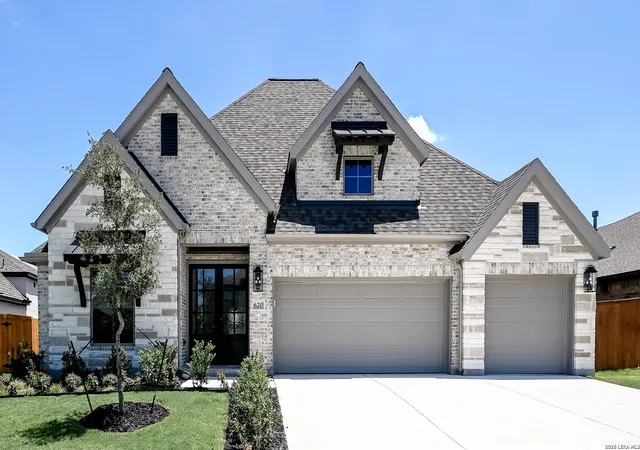 Photo 1 of Single family home for sale at 620 Bodark St, New Braunfels, TX 78132 | MLS# 1961430 | Listing updated on 2026-09-17