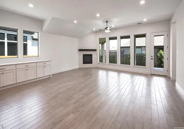 Photo 3 of Single family home for sale at 620 Bodark St, New Braunfels, TX 78132 | MLS# 1961430 | Listing updated on 2026-09-17