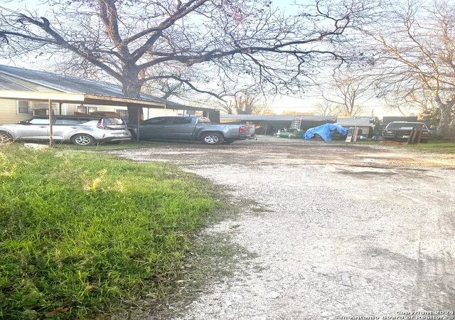 Photo 3 of Land for sale at 223 Vine St, San Antonio, TX 78210 | MLS# 1961440 | Listing updated on 2026-05-07