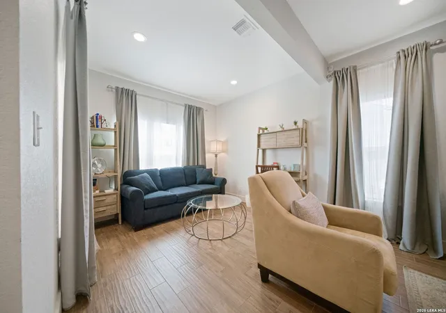 Photo 3 of Single family home for sale at 123 Tipton, San Antonio, TX 78204 | MLS# 1961449 | Listing updated on 2026-08-26