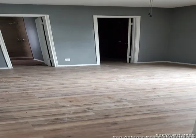 3rd image of 622 W Baylor, San Antonio, TX 78204 | MLS# 1961486