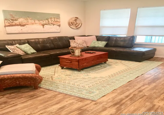 Photo 4 of Single family home for sale at 162 La Concha Blvd, Port Aransas, TX 78373 | MLS# 1961577 | Listing updated on 2026-08-04