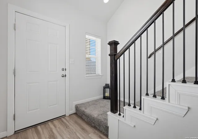 Photo 3 of Single family home for sale at 15055 Summer Lynn Pl, San Antonio, TX 78217 | MLS# 1961615 | Listing updated on 2026-06-25