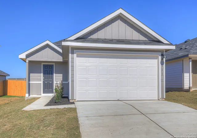 1st image of 307 Wild Goose Dr, Luling, TX 78648 | MLS# 1961696