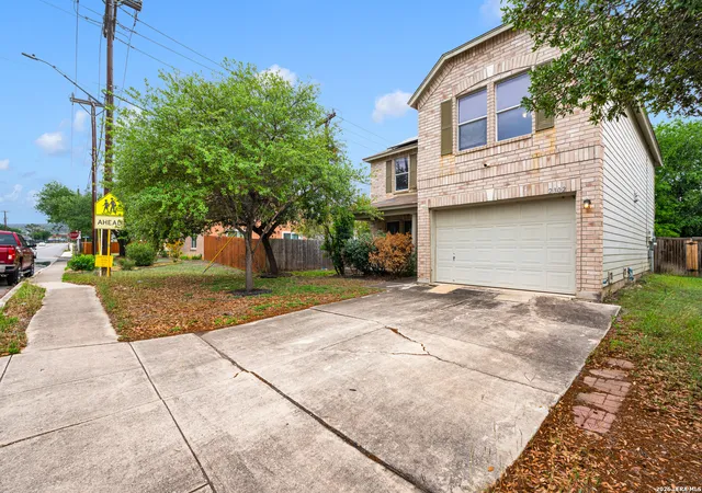 2nd image of 2302 Pue Rd, San Antonio, TX 78245 | MLS# 1961706