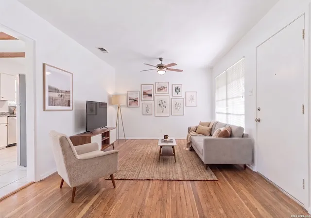 Photo 3 of Single family home for sale at 4714 Allegheny Dr, San Antonio, TX 78229 | MLS# 1961735 | Listing updated on 2026-07-03