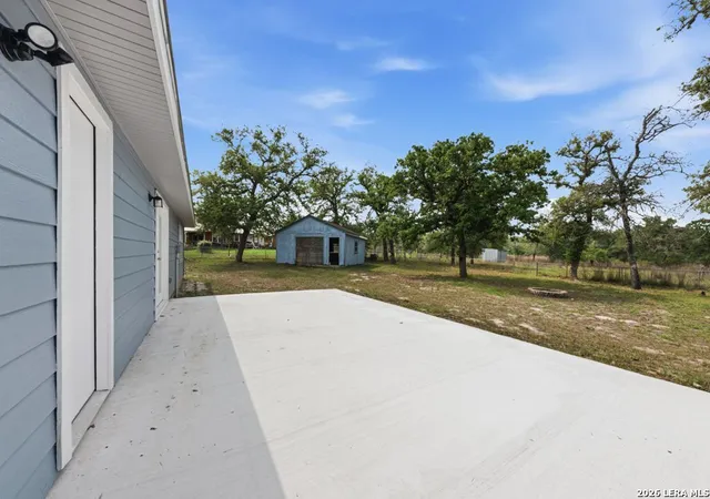 Photo 3 of Sale Pending at 472 Hickory Forrest, Seguin, TX 78155 | MLS# 1961747 | Listing updated on 2026-09-22